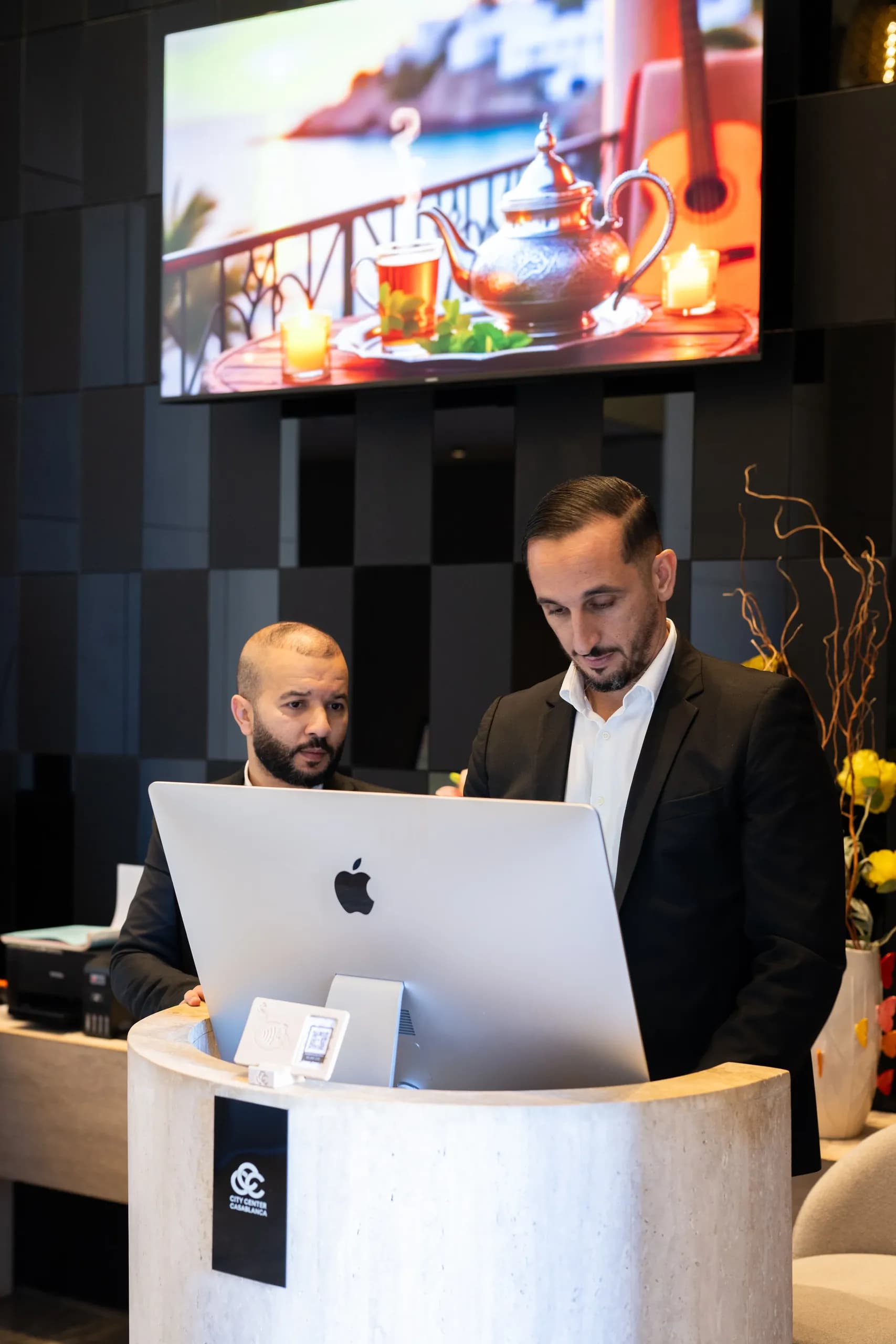 Casablanca City Center reception team